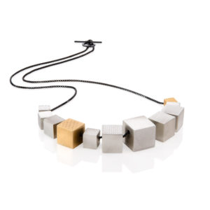 Continuous cube necklace