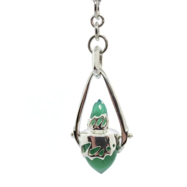 silver pendant with green agate