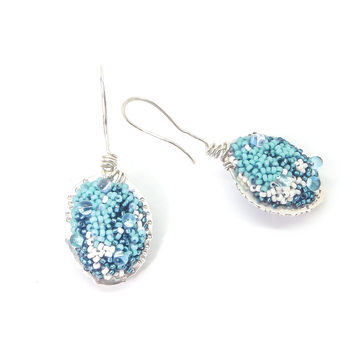 jewellery - blue beaded earrings