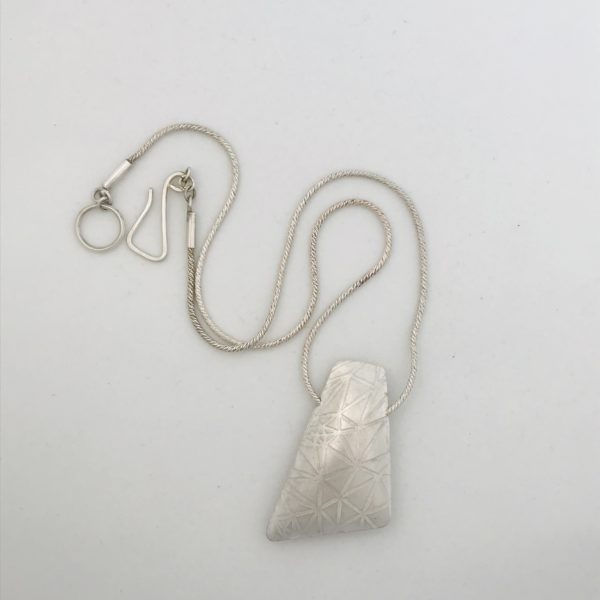 Asymetric Intersecting Pendant