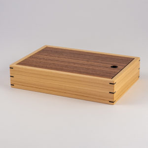 Jewellery box with lift off lid