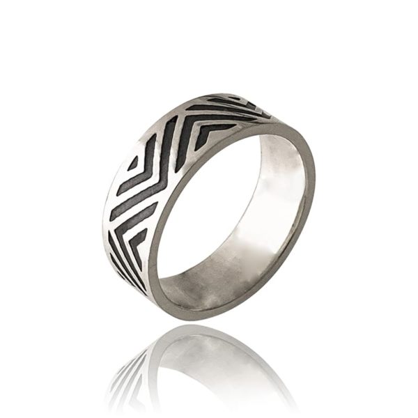 ZIG ZAG SILVER RING SIDEVIEW