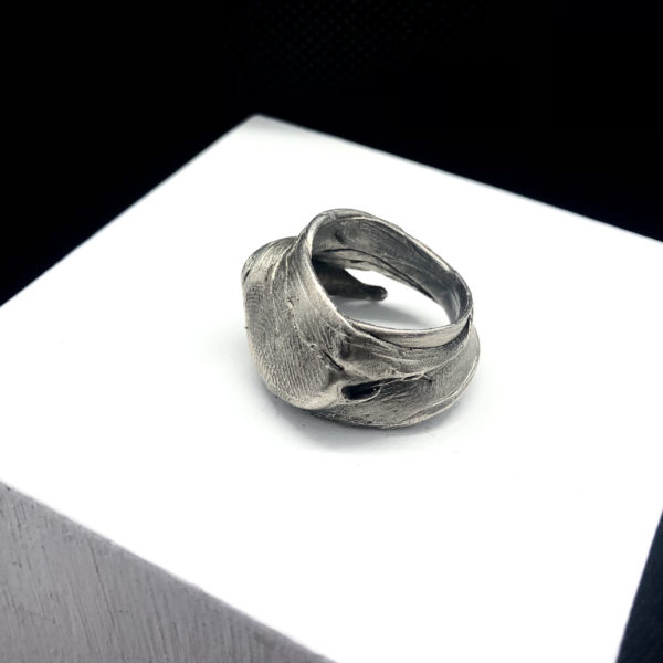 Charlotte-E-Padgham-SKINS-recycled-sterling-silver-ring-5a
